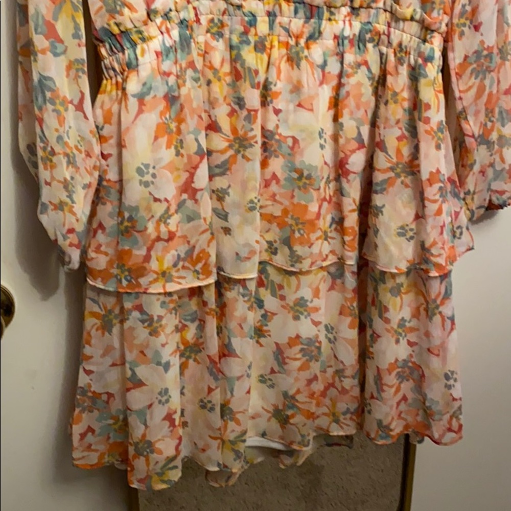 Lauren Conrad dress - Picture 3 of 5